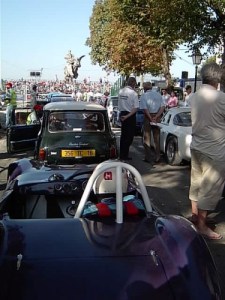circuit des remparts rally gite holidays classic car rental charente deux sevres citroen ds23ie dsuper5