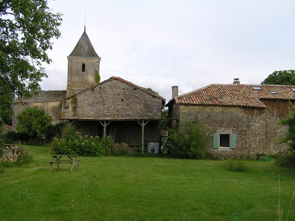 Charentaise barn vanzay church gite holiday charente classic car hire