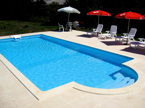 Gites with swimming pool in France