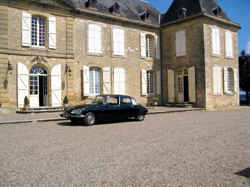 Classic wedding car hire France
