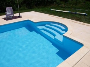 Pool steps gîte in france